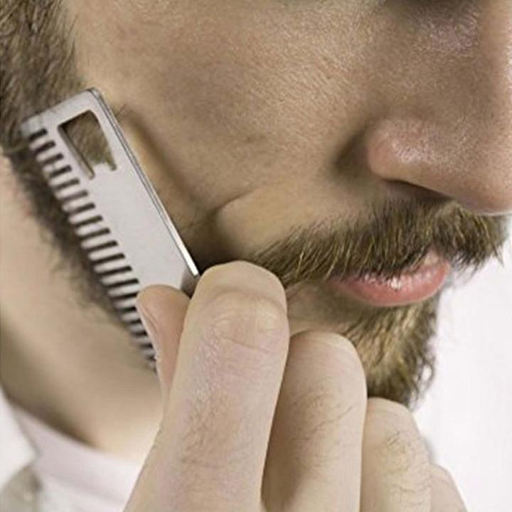 Immagine prodotto Ueli Express Pettine da barba e apribottiglie 2 in 1 in formato carta di credito