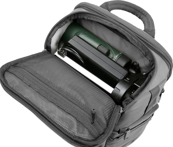 Actual product image Vanguard Veo Adaptor S46 Backpack with USB-A (Photo backpack, 18 l)