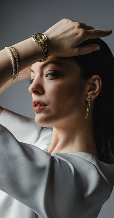 Immagine prodotto Liu Jo - Charming gold-plated earrings with pendant chains LJ2995