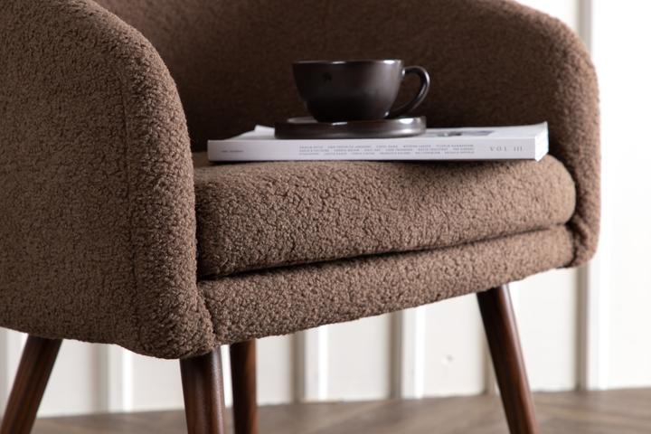 Actual product image Venture Home Armchair Wanda