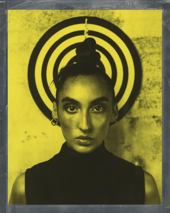 Actual product image Polaroid 8x10 Duochrome Film Black & Yellow