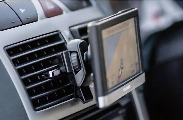 Actual product image Garmin Ventilation mounting bracket