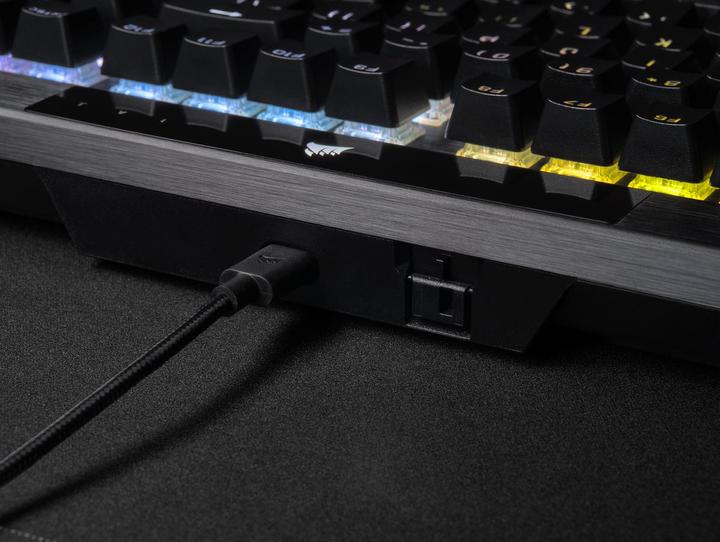 Produktbild Corsair K70 Pro (Eng. Int., Kabelgebunden)
