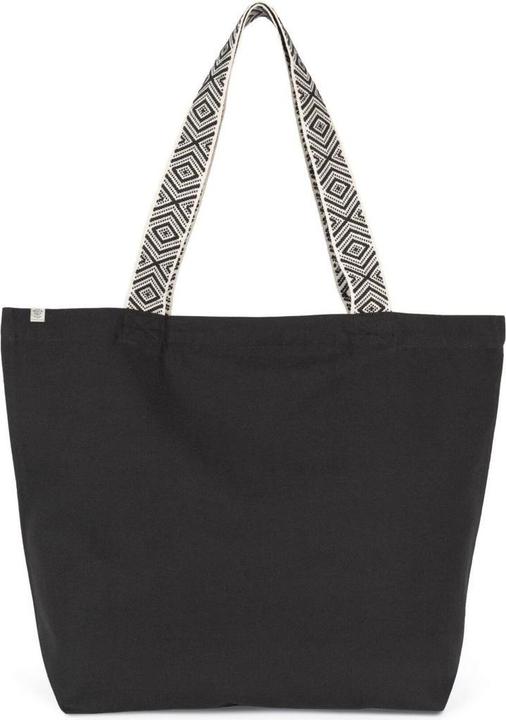 Black Night, ethnic black