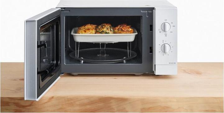 Actual product image Panasonic NN-GM21QWEPG (20 l)