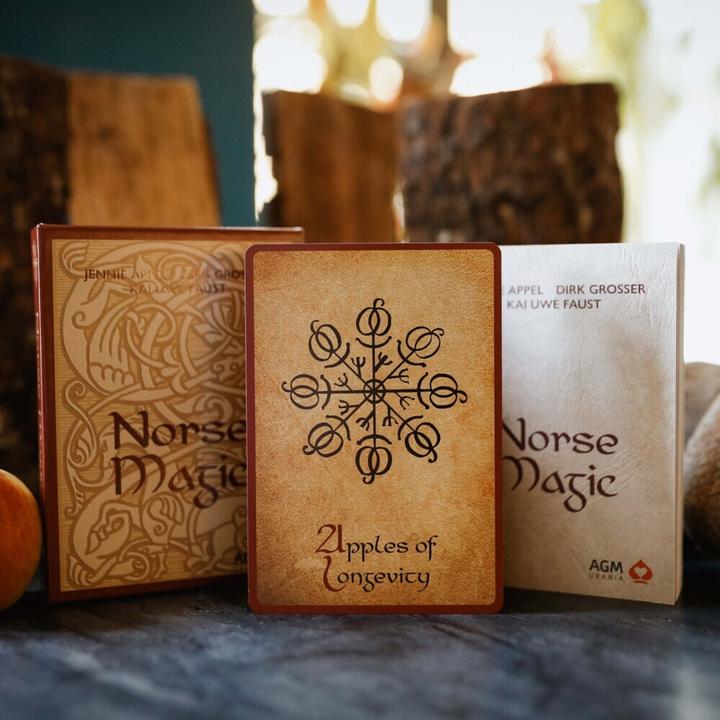 Produktbild Appel:Norse Magic, m. 1 book, m. 49 with (Englisch, Jennie Appel, Dirk Grosser, Kai Uwe Faust, 2024)