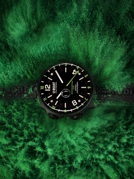 Image du produit U-Boat 8840/B Capsoil Doppiotempo DLC GMT 45mm 10ATM (Montre analogique, 45 mm)