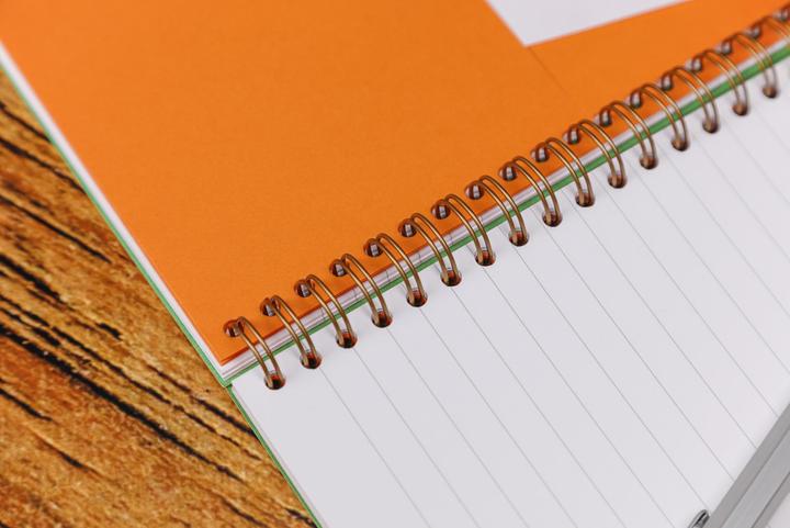 Image du produit Clairefontaine Animalis, Carnet reliure intégrale A5 14,8x21 cm, 120 pages, ligné, 3 intercalaires avec 6 poches, a (A5)