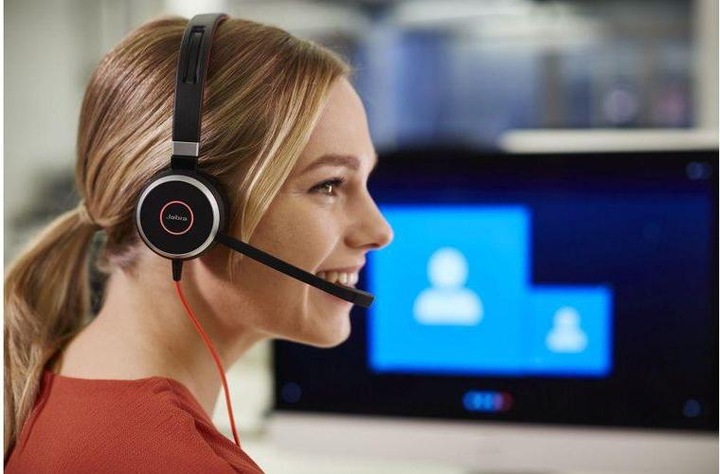 Actual product image Jabra Evolve 40 UC Mono (Cable, USB-C)