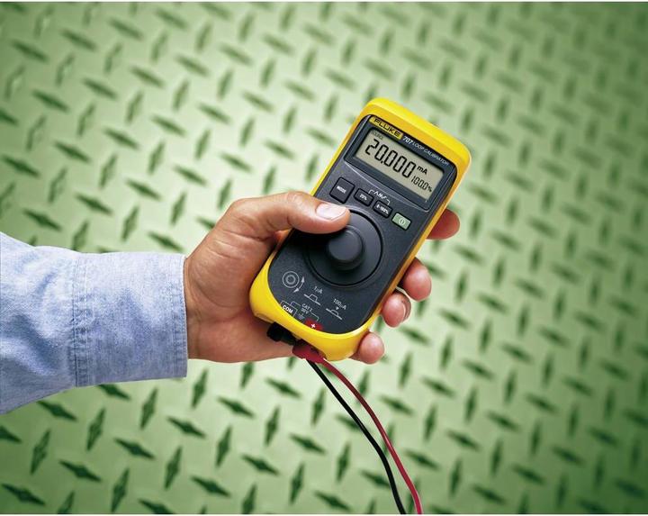 Produktbild Fluke 707 Strom Kalibriert nach Werksstandard (Hand-Multimeter)