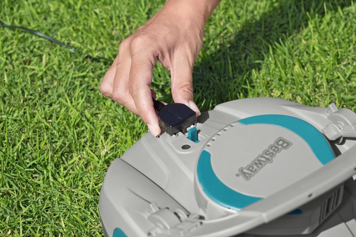 Actual product image Bestway AquaTronix G100 Robotic Pool Vacuum