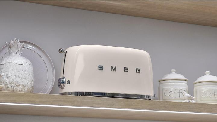 Actual product image Smeg Toaster