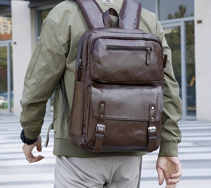Image du produit Only-Bags.Store Sacoche élégante en simili-cuir pour ordinateur portable 15,6, sac à dos d'affaires pour hommes