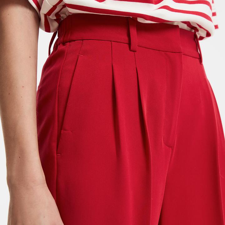 Actual product image La Redoute Collections Weite Bundfaltenhose (46)