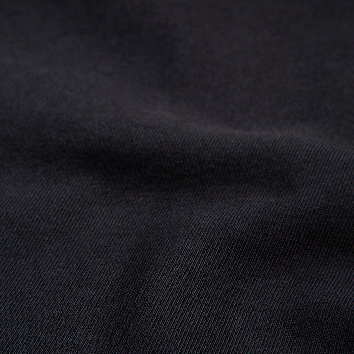Actual product image Krakatau Frisson (L)
