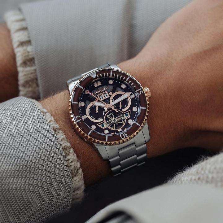 Actual product image Thomas Earnshaw ES-8174-55 Duncan Grand Date Open Heart 43mm (Analogue wristwatch, 43 mm)