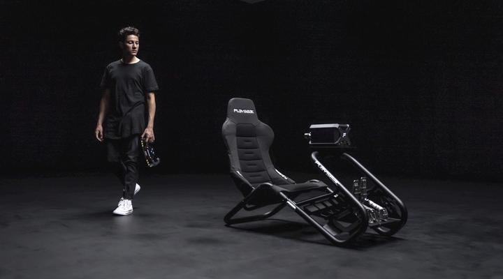 Actual product image Playseat Trophy
