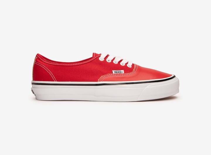 Produktbild Vans OTW Authentic 44 *Siped Vibram* Racing Red (46)