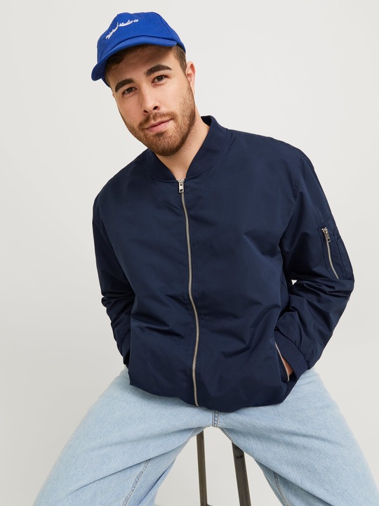 Actual product image Jack & Jones Light Plus Size Jacket (4XL)
