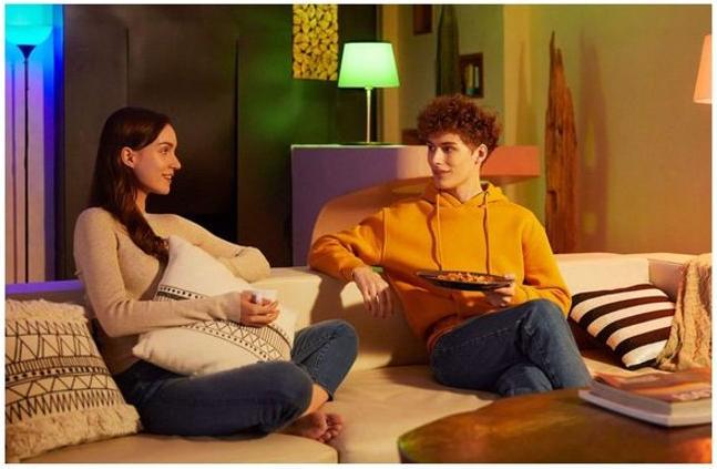 Image du produit Xiaomi MI Smart LED Lamp E27 (E27, 9 W, 950 lm, 1 x, F)