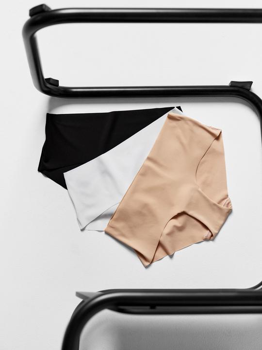 Immagine prodotto Calida Sleek Skin Midi Slip (M, Confezione singola)