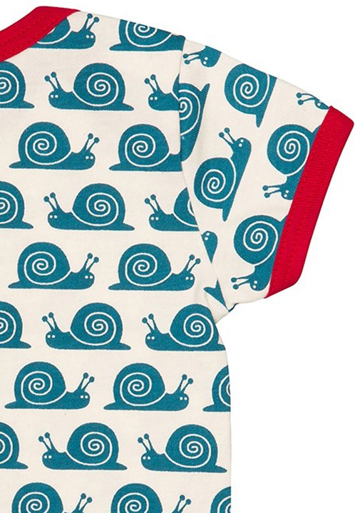 Actual product image loud + proud tee (62, 68)