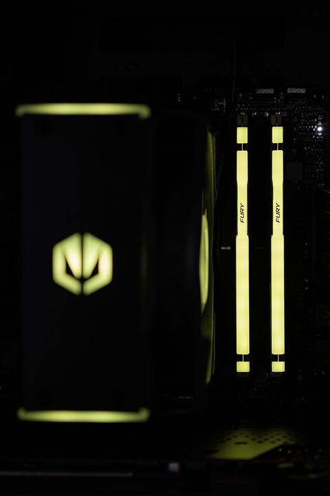Produktbild Actina 5901443413745 (AMD Ryzen 7 8700F, 32 GB, 2000 GB, GeForce RTX 5070 Ti)