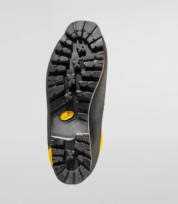 Actual product image La Sportiva Nepal Extreme (43.5)