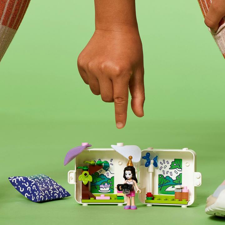 Actual product image LEGO Emma's Dalmatian Cube (41663, LEGO Friends)
