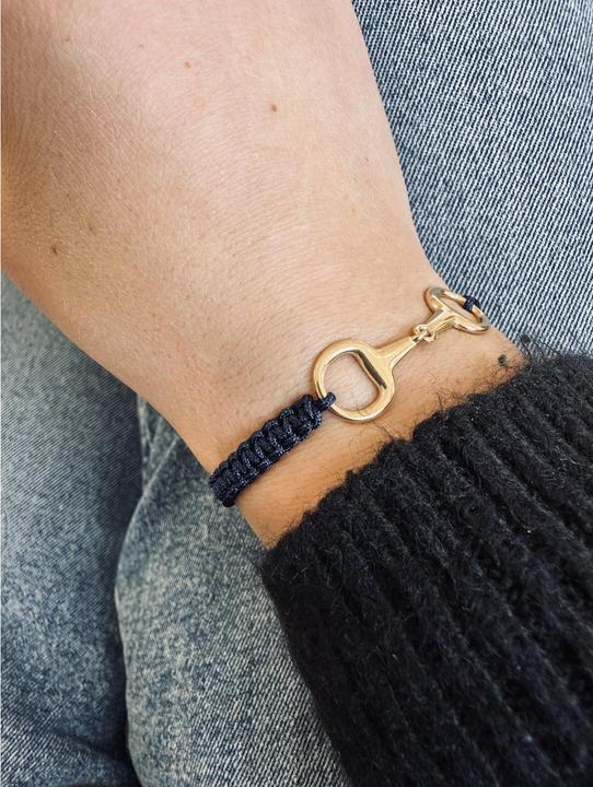 Actual product image Equestrian Shop Taka (Gold, Nylon, Stainless steel)