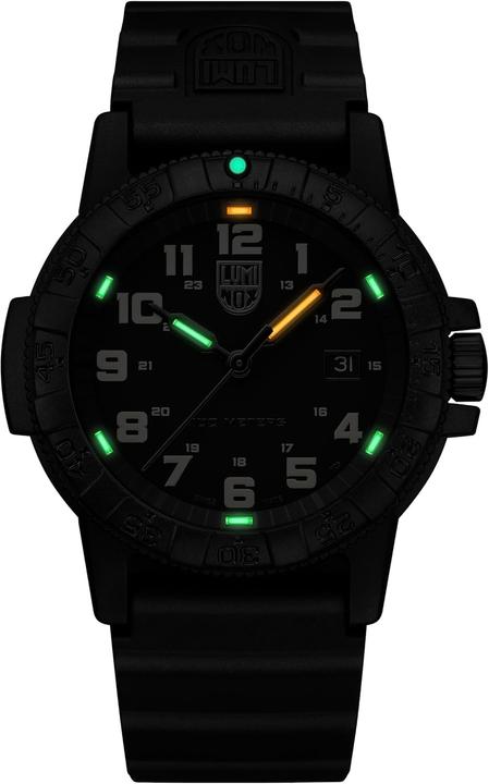 Actual product image Luminox Navy Seal XS.0330 Turtle Giant (Analogue wristwatch, Swiss made, 44 mm)