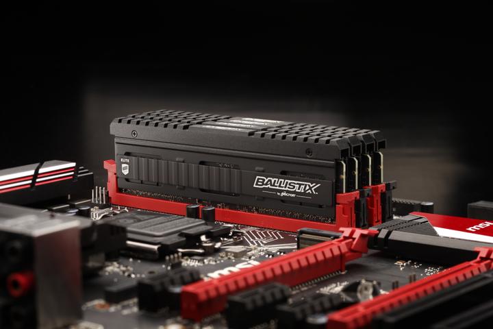 Produktbild Crucial Elite 16GB Kit DDR4 8GBx2 4000 MT/s DIMM 288pin (2 x 16GB, 4000 MHz, DDR4-RAM, DIMM)