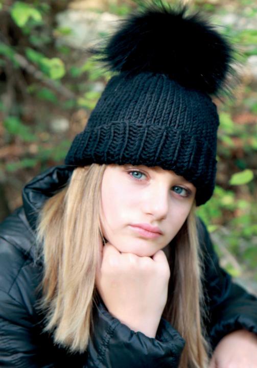 Actual product image Stafil Wool Berry 50gr.black (55 m)