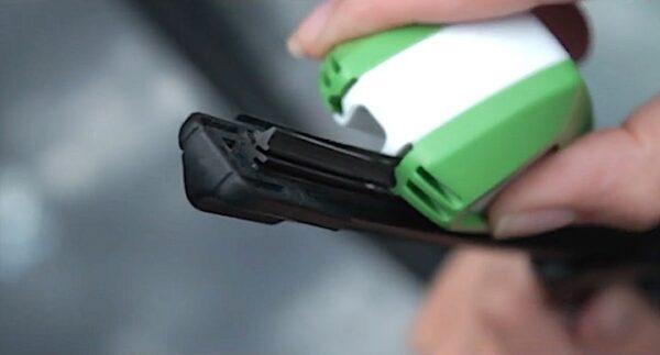 Actual product image Ecocut Windscreen wiper cutter