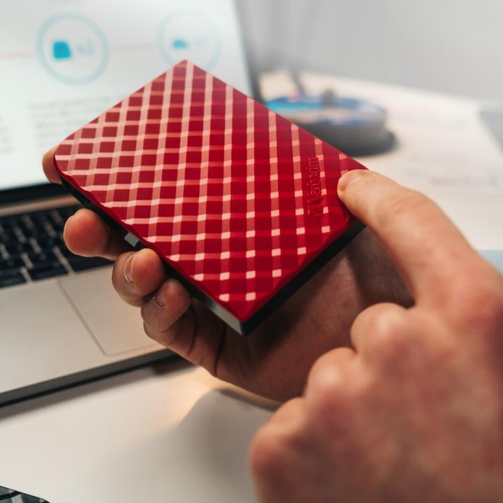 Actual product image Verbatim Store n Go 1TB USB 3.0 red Gen 2 (1 TB)