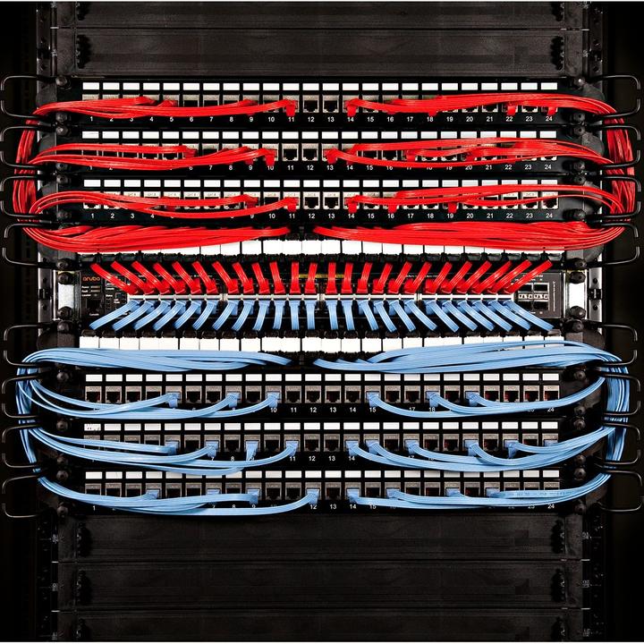 Produktbild PATCHBOX 365 CAT.6A STP BLACK 0,8M