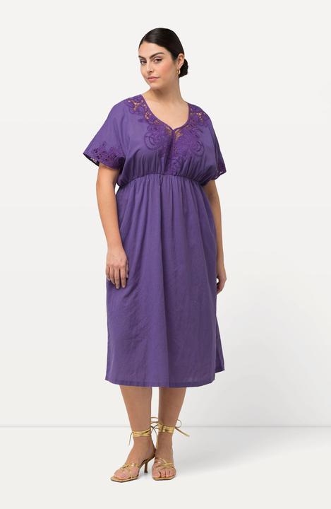 Produktbild Ulla Popken Kleid, Stickerei, Oversized, V-Ausschnitt, Halbarm (42, 44)