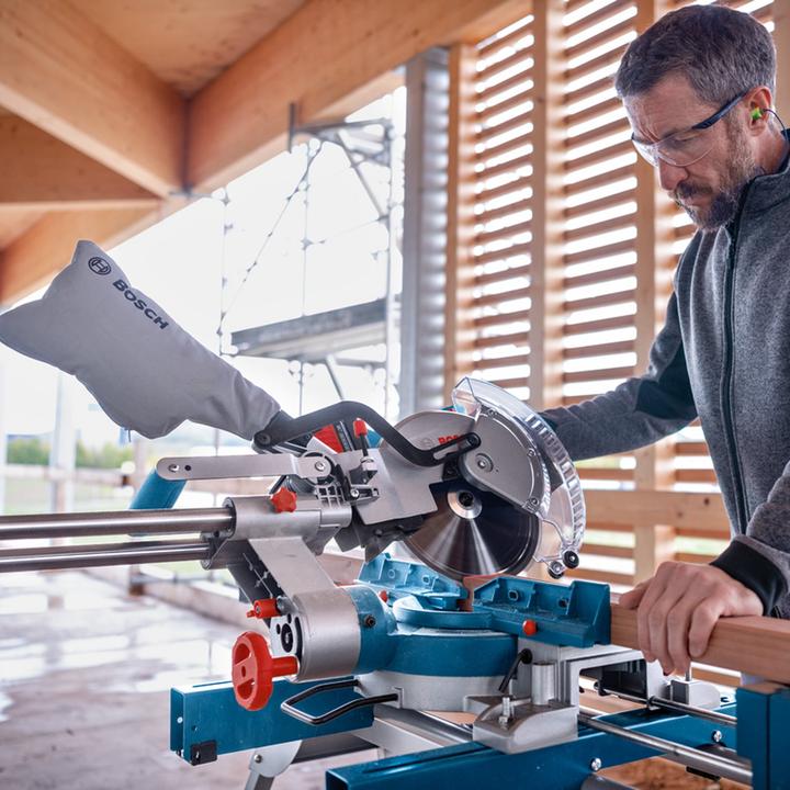 Produktbild Bosch Professional GCM 18V-254 D