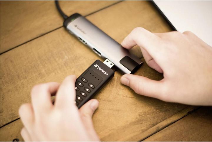 Produktbild Verbatim Keypad Secure (32 GB, USB-A, USB 3.1)
