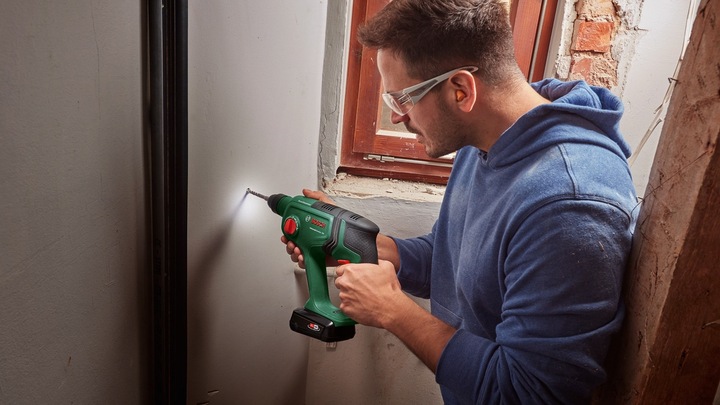 Actual product image Bosch Home & Garden Universal Hammer 18V (Rechargeable battery operated)