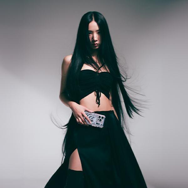 Produktbild Skinarma case Ekho iPhone 16 Pro Max 6.9" Magnetic Charging clear (Apple iPhone 16 Pro Max)