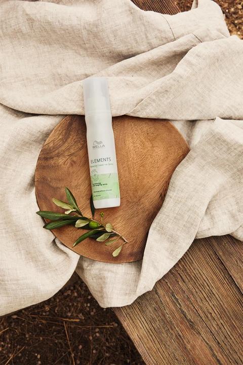 Immagine prodotto Wella Professionals Elements Trattamento Nutriente per Capelli Senza Solfati e Siliconi Balsamo & Capelli (150 ml)