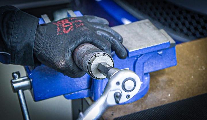 Actual product image BGS Exhaust pipe widening kit