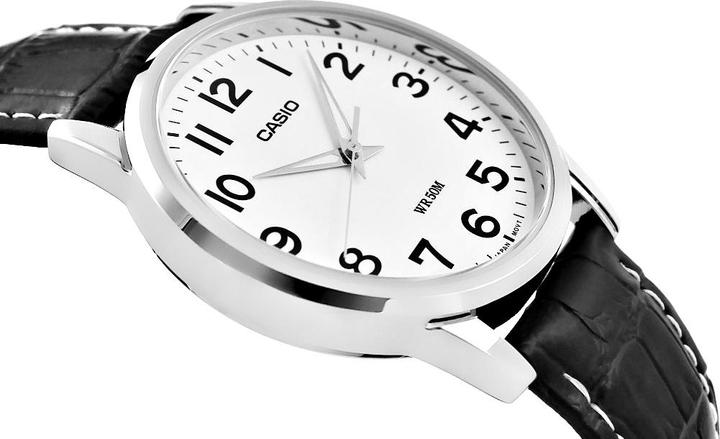 Produktbild Casio Collection (40 mm)