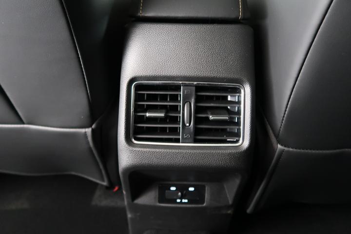 Actual product image JAC e-JS4 EV Electric Automatic SUV (Electric, 193 PS)