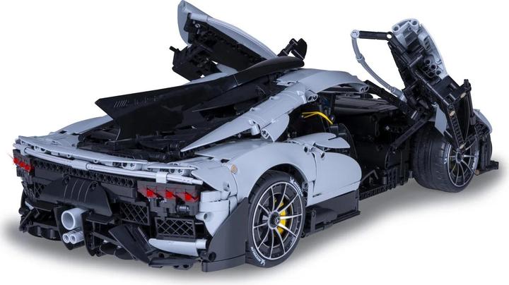 Cada Mercedes-AMG One