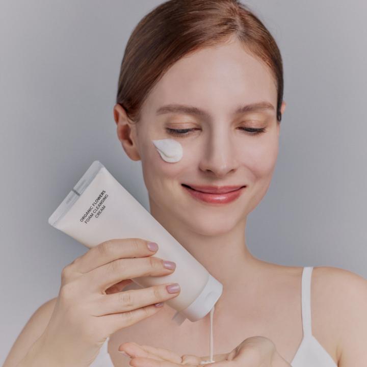 Actual product image Whamisa Organic Flowers - Foam Cleansing Cream (Cleansing Foam, 150 ml)