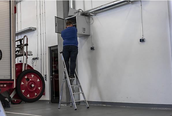 Image du produit Krause Escabeau pour charges lourdes (Échelle deux plans, 195 cm)