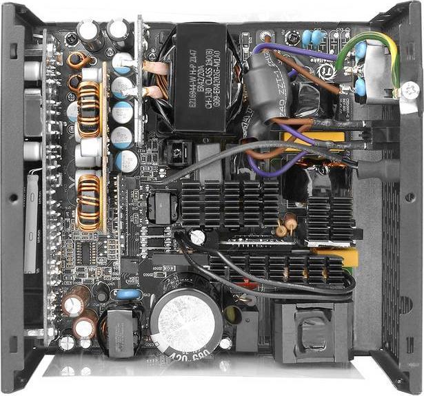 Image du produit Thermaltake Alimentation Toughpower GF3 3.0 PCIe 5.0 (850 W)