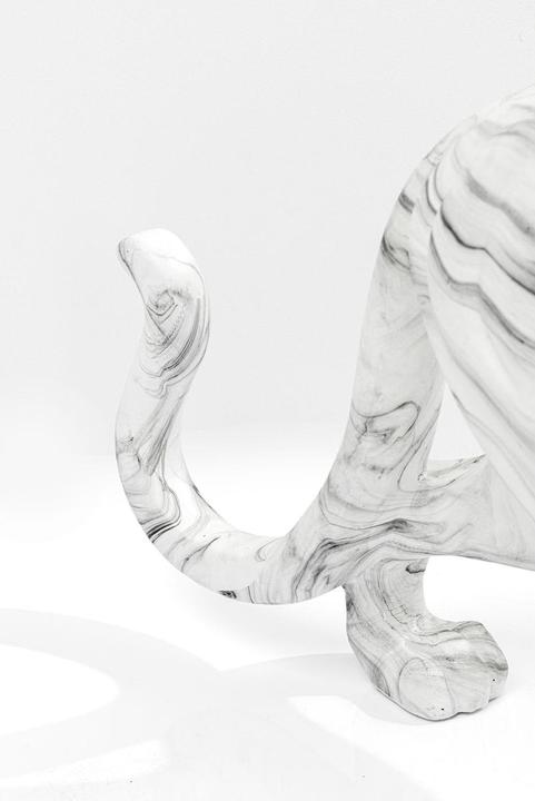 Actual product image Kare Design Deco Object Leopard Marble 129cm